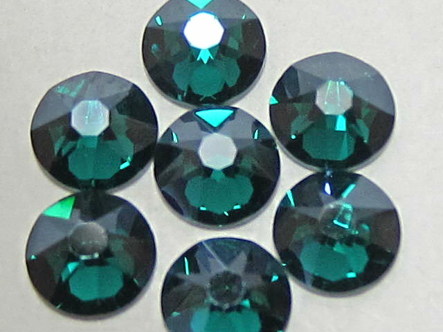 72 pcs. 20ss EMERALD NIGHTFALL STAR BRIGHT FLATBACK Rhinestones
